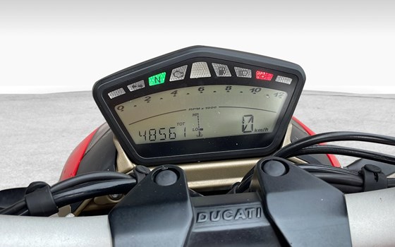 Motorrad Occasion Ducati Streetfighter S - Bild 7