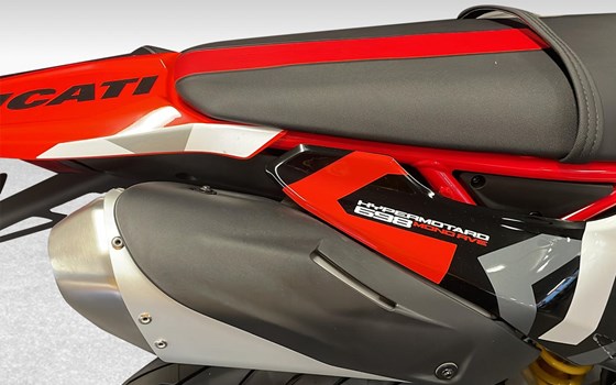 Neufahrzeug Ducati Hypermotard 698 Mono RVE - Bild 10