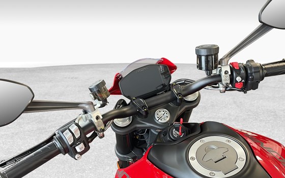 Neufahrzeug Ducati Monster 30° Anniversario - Bild 5