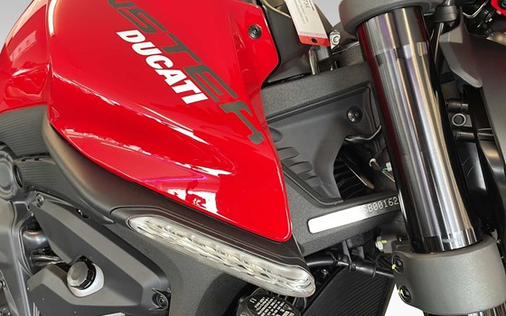 Neufahrzeug Ducati Monster 30° Anniversario - Bild 8
