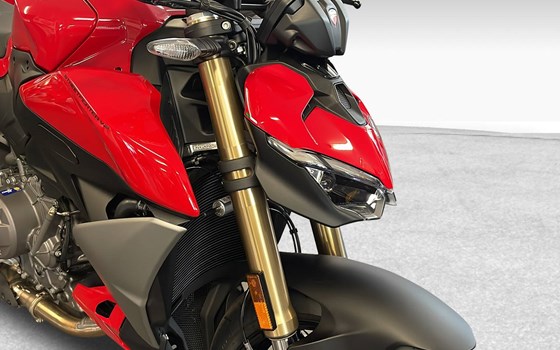 Neufahrzeug Ducati Streetfighter V2 - Bild 5