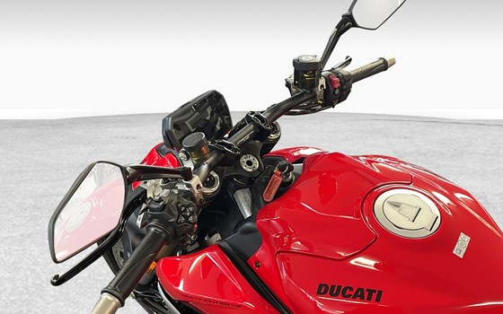 Neufahrzeug Ducati Streetfighter V2 - Bild 7