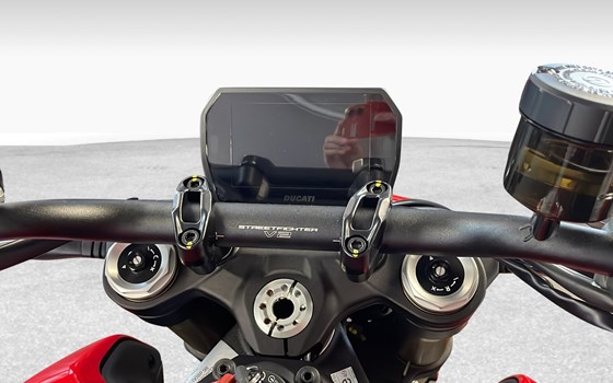 Neufahrzeug Ducati Streetfighter V2 - Bild 8