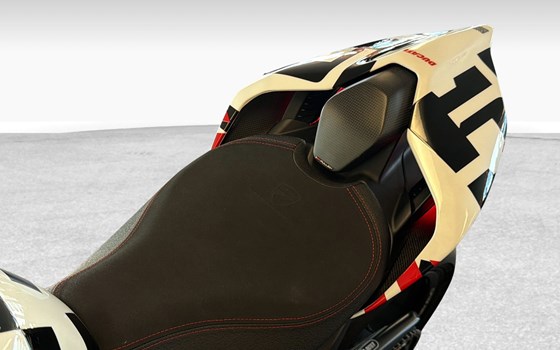 Motorrad Occasion Ducati Streetfighter V4 S - Bild 14
