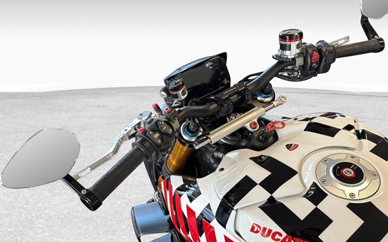 Motorrad Occasion Ducati Streetfighter V4 S - Bild 6