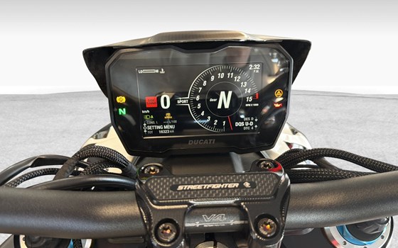 Motorrad Occasion Ducati Streetfighter V4 S - Bild 8