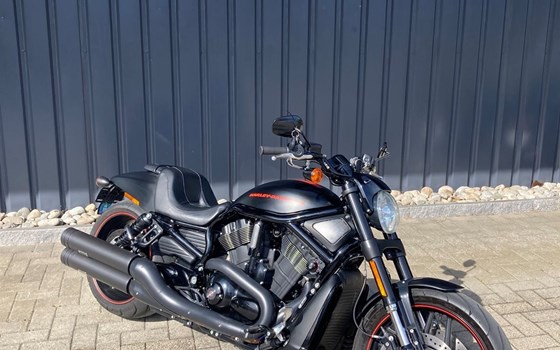 Motorrad Occasion Harley-Davidson Night Rod Special VRSCDX - Bild 2