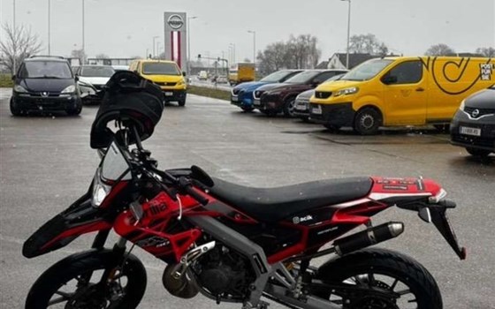 Gebrauchtmotorrad Aprilia SX 50 Supermoto - Bild 2