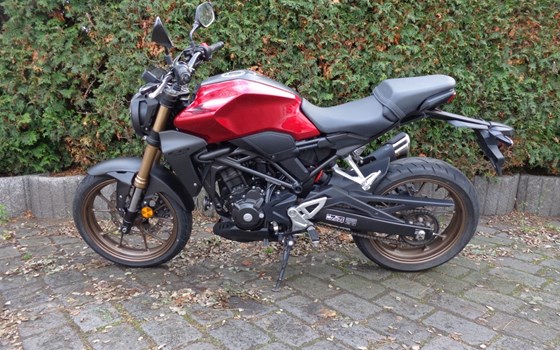 Gebrauchtmotorrad Honda CB300R - Bild 7