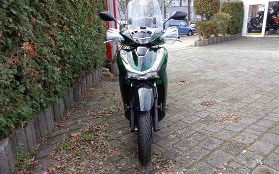 Gebrauchtmotorrad Honda SH125i - Bild 2