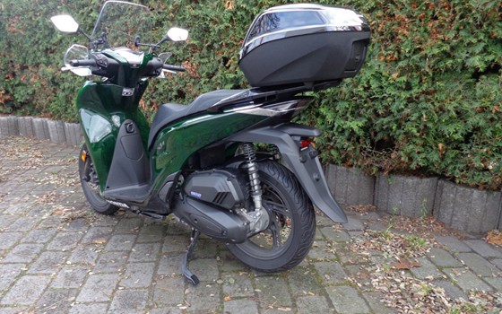 Gebrauchtmotorrad Honda SH125i - Bild 4