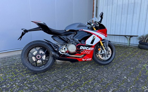 Gebrauchtmotorrad Ducati Panigale V2 Superquadro Final Edition - Bild 3