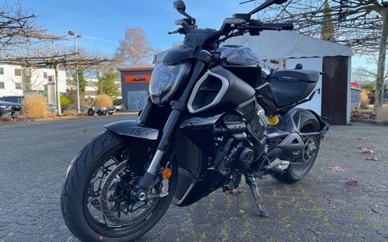 Gebrauchtmotorrad Ducati Diavel V4 - Bild 5