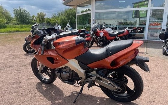 Gebrauchtmotorrad Yamaha SZR 660 - Bild 5