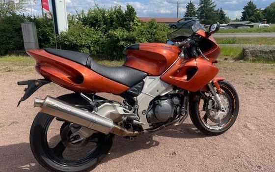 Gebrauchtmotorrad Yamaha SZR 660 - Bild 6