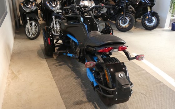 Gebrauchtmotorrad Can-Am Spyder F3 - Bild 4