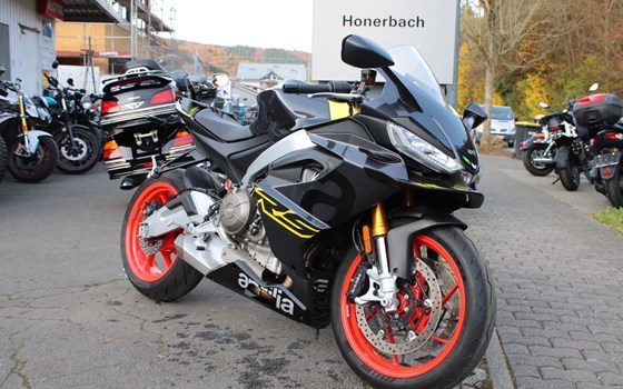 Gebrauchtmotorrad Aprilia RS 660 - Bild 1