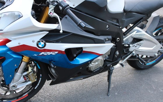 Gebrauchtmotorrad BMW S 1000 RR - Bild 12