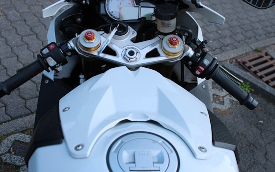 Gebrauchtmotorrad BMW S 1000 RR - Bild 14