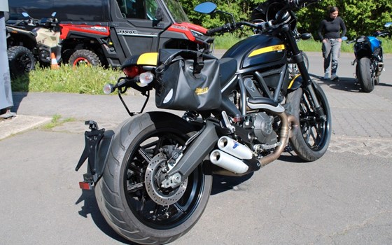 Gebrauchtmotorrad Ducati Scrambler Full Throttle - Bild 4