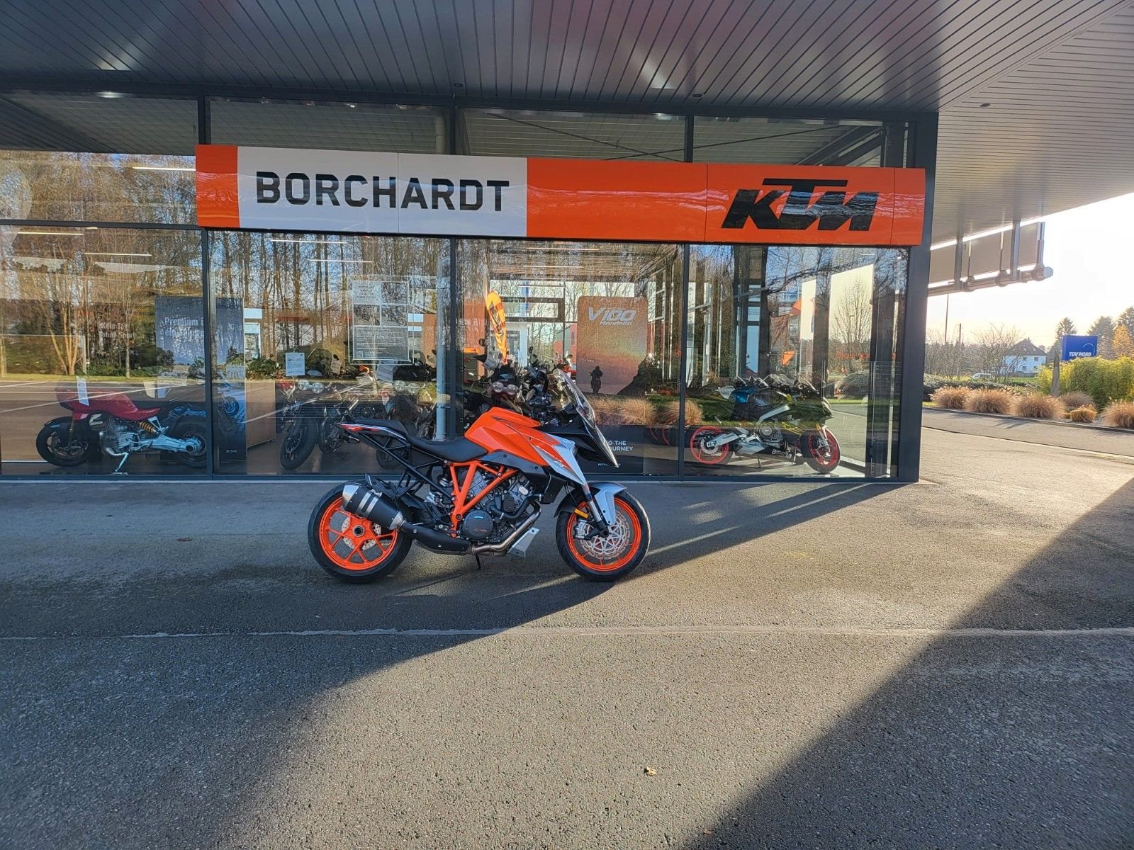 KTM 1290 Super Duke GT