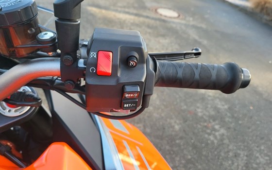 Gebrauchtmotorrad KTM 1290 Super Duke GT - Bild 12