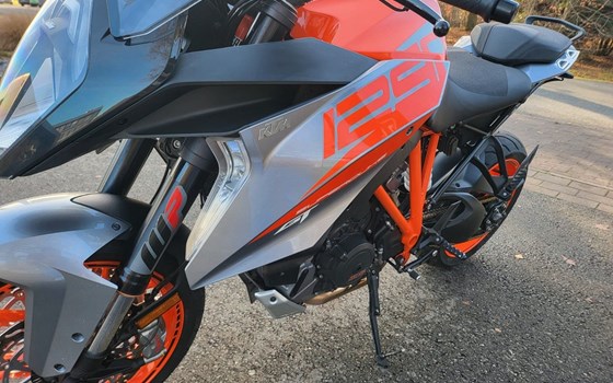 Gebrauchtmotorrad KTM 1290 Super Duke GT - Bild 14