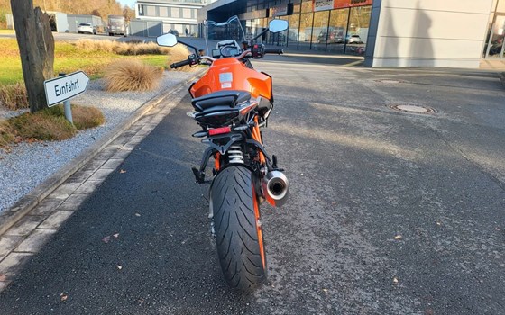 Gebrauchtmotorrad KTM 1290 Super Duke GT - Bild 7
