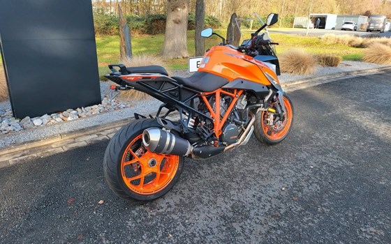 Gebrauchtmotorrad KTM 1290 Super Duke GT - Bild 8