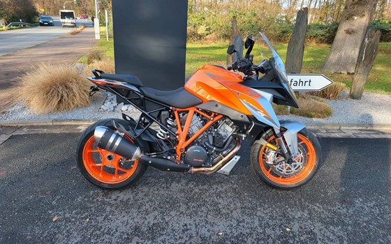 Gebrauchtmotorrad KTM 1290 Super Duke GT - Bild 9