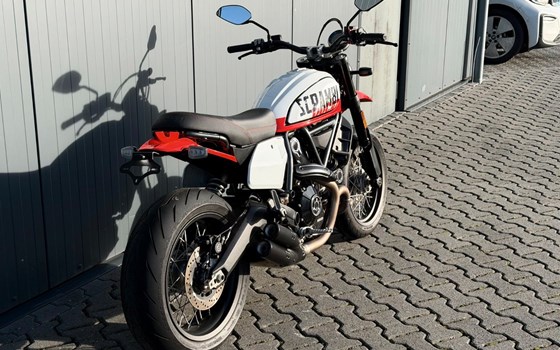 Gebrauchtmotorrad Ducati Scrambler Urban Motard - Bild 2