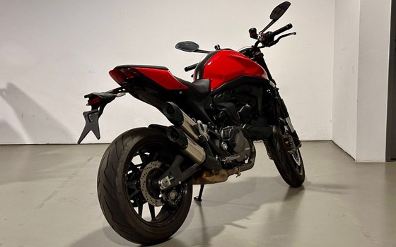 Gebrauchtmotorrad Ducati Monster + - Bild 3