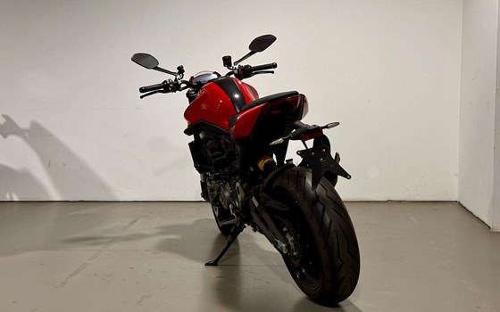 Gebrauchtmotorrad Ducati Monster + - Bild 4