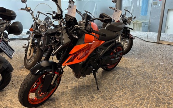 Gebrauchtmotorrad KTM 990 Duke - Bild 2