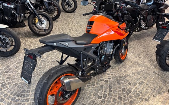 Gebrauchtmotorrad KTM 990 Duke - Bild 4