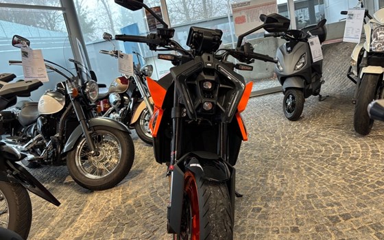 Gebrauchtmotorrad KTM 990 Duke - Bild 8