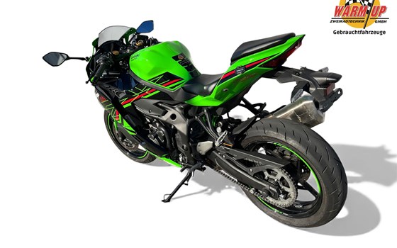 Gebrauchtmotorrad Kawasaki Ninja ZX-4RR - Bild 12
