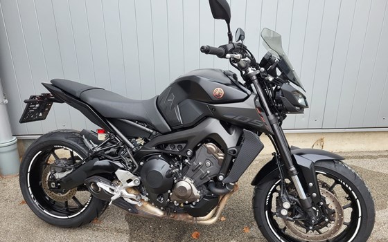 Gebrauchtmotorrad Yamaha MT-09 - Bild 1