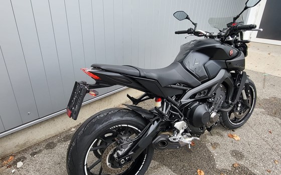 Gebrauchtmotorrad Yamaha MT-09 - Bild 3