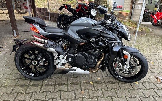 Gebrauchtmotorrad MV Agusta Brutale 1000 RS - Bild 16