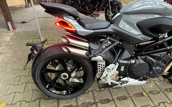 Gebrauchtmotorrad MV Agusta Brutale 1000 RS - Bild 2