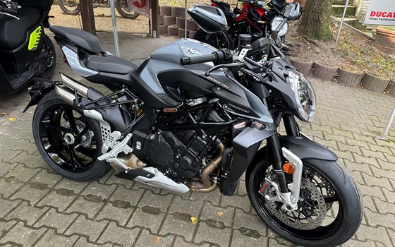 Gebrauchtmotorrad MV Agusta Brutale 1000 RS - Bild 24