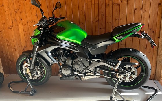 Gebrauchtmotorrad Kawasaki ER-6n - Bild 2