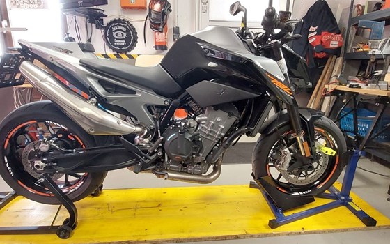 Gebrauchtmotorrad KTM 790 Duke - Bild 1