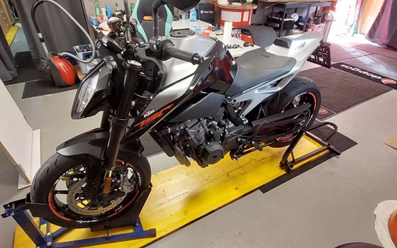 Gebrauchtmotorrad KTM 790 Duke - Bild 2
