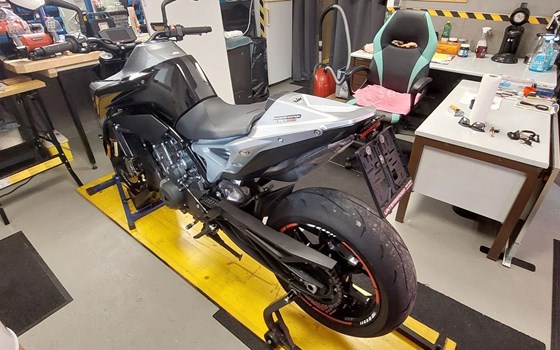 Gebrauchtmotorrad KTM 790 Duke - Bild 3