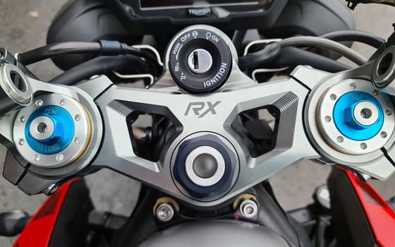 Neufahrzeug Triumph Street Triple 765 RX - Bild 11