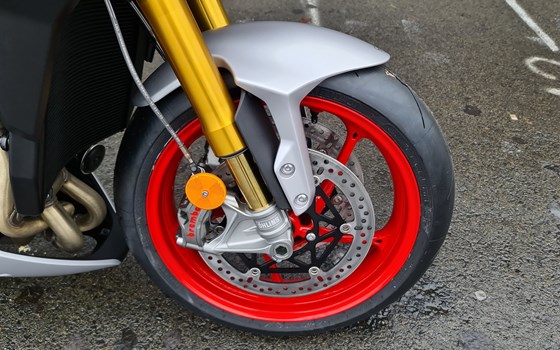 Neufahrzeug Triumph Street Triple 765 RX - Bild 5