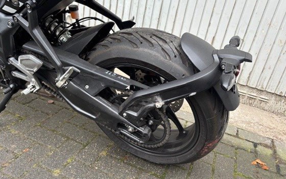 Gebrauchtmotorrad Triumph Trident 660 - Bild 4