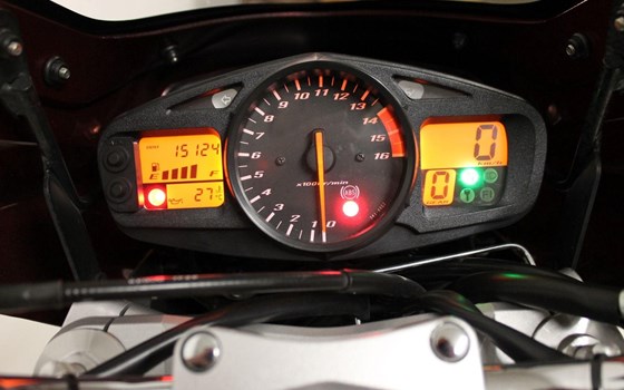 Motorrad Occasion Suzuki GSR 600 - Bild 7